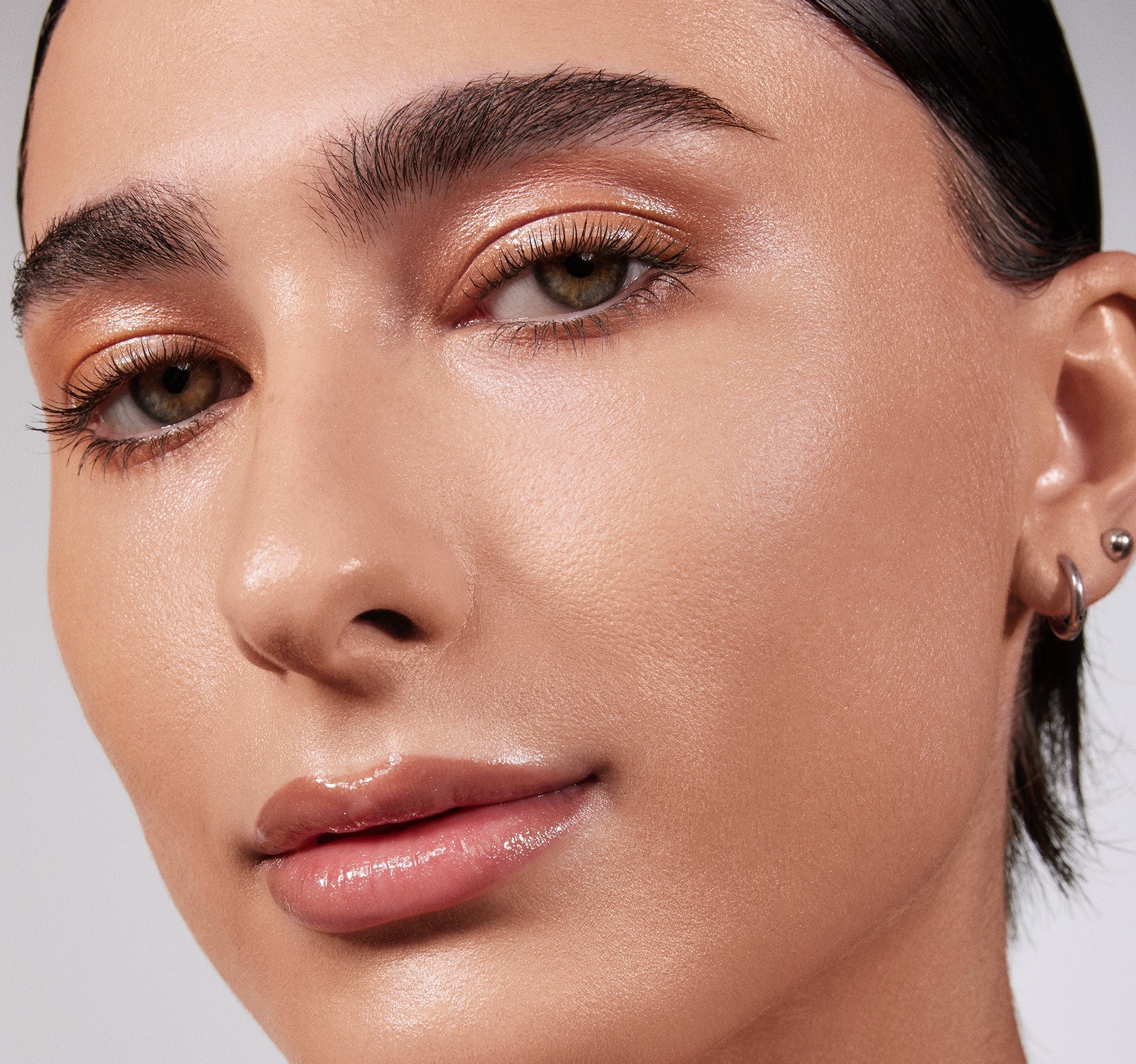 Lightform Extended Hydration Foundation - Image 38