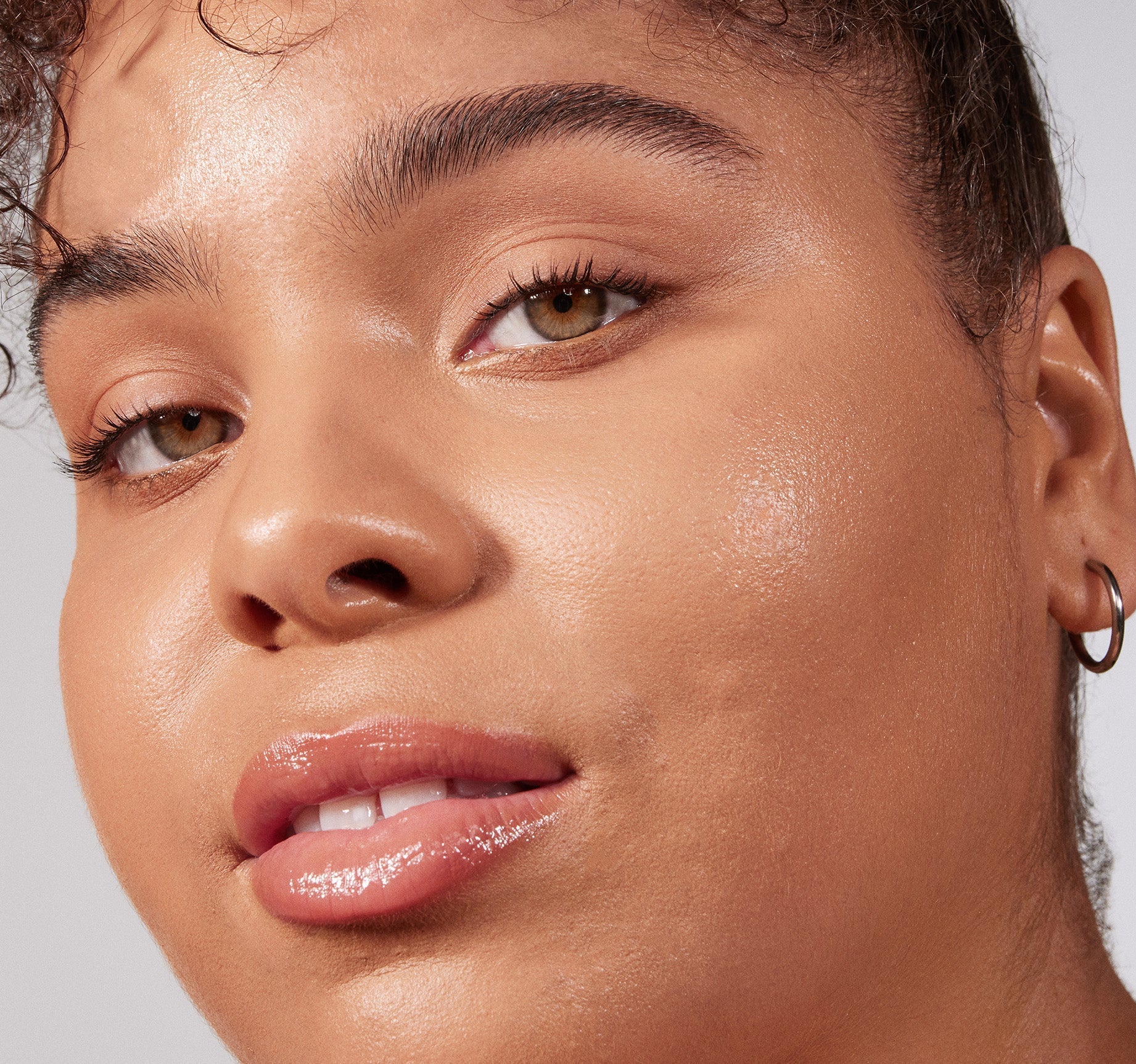 Lightform Extended Hydration Foundation - Image 62