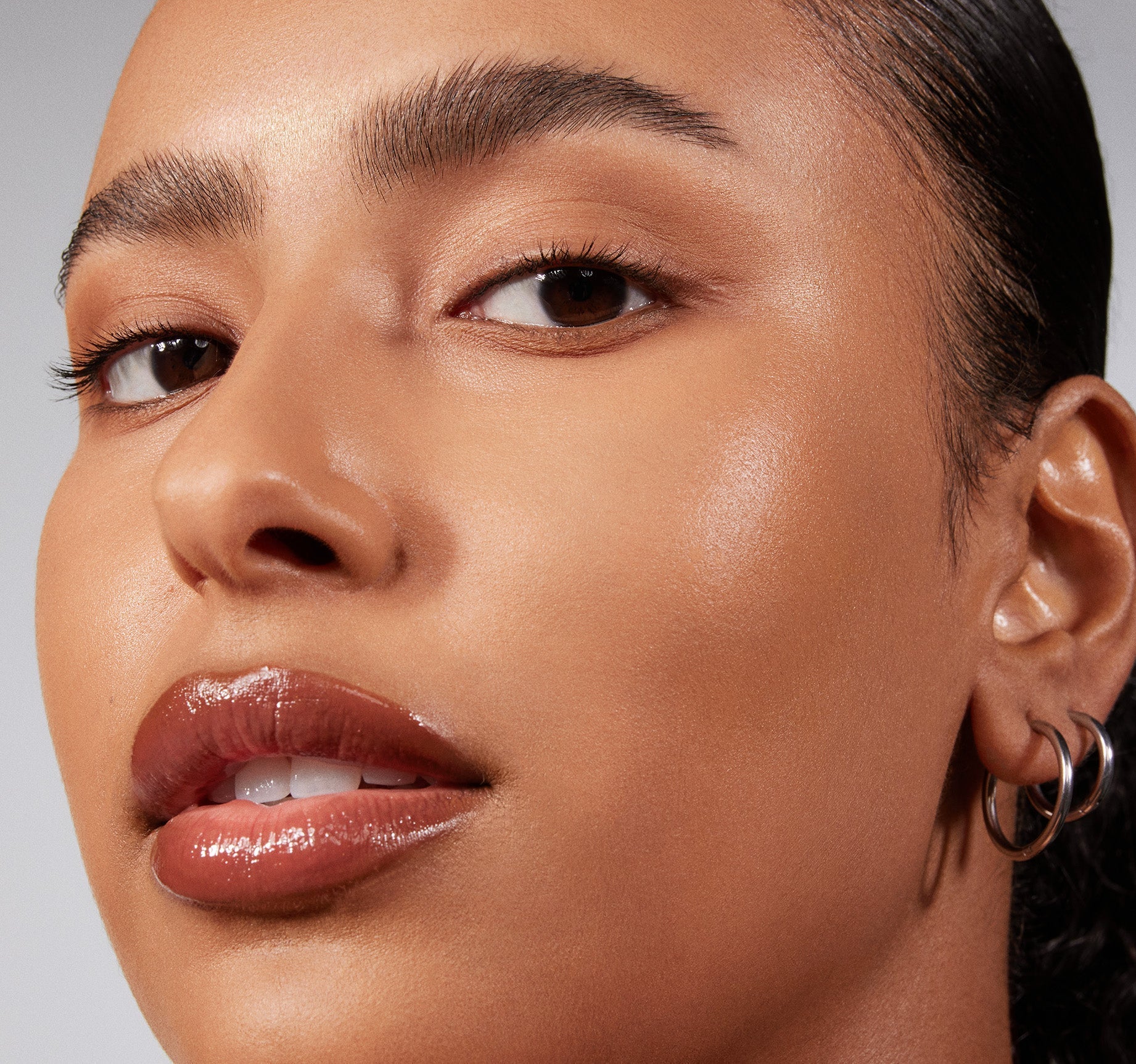 Lightform Extended Hydration Foundation - Image 72