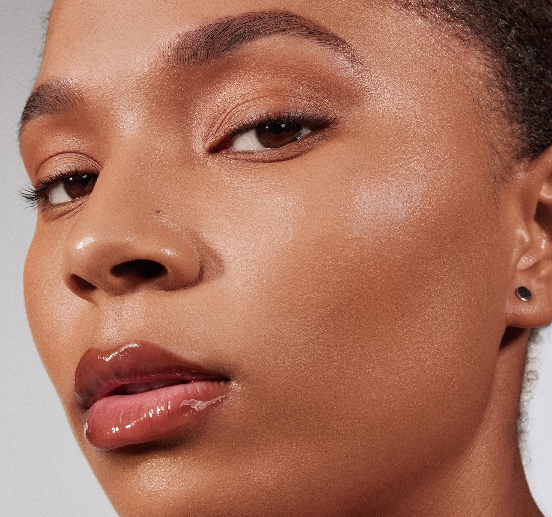 Lightform Extended Hydration Foundation - Image 92