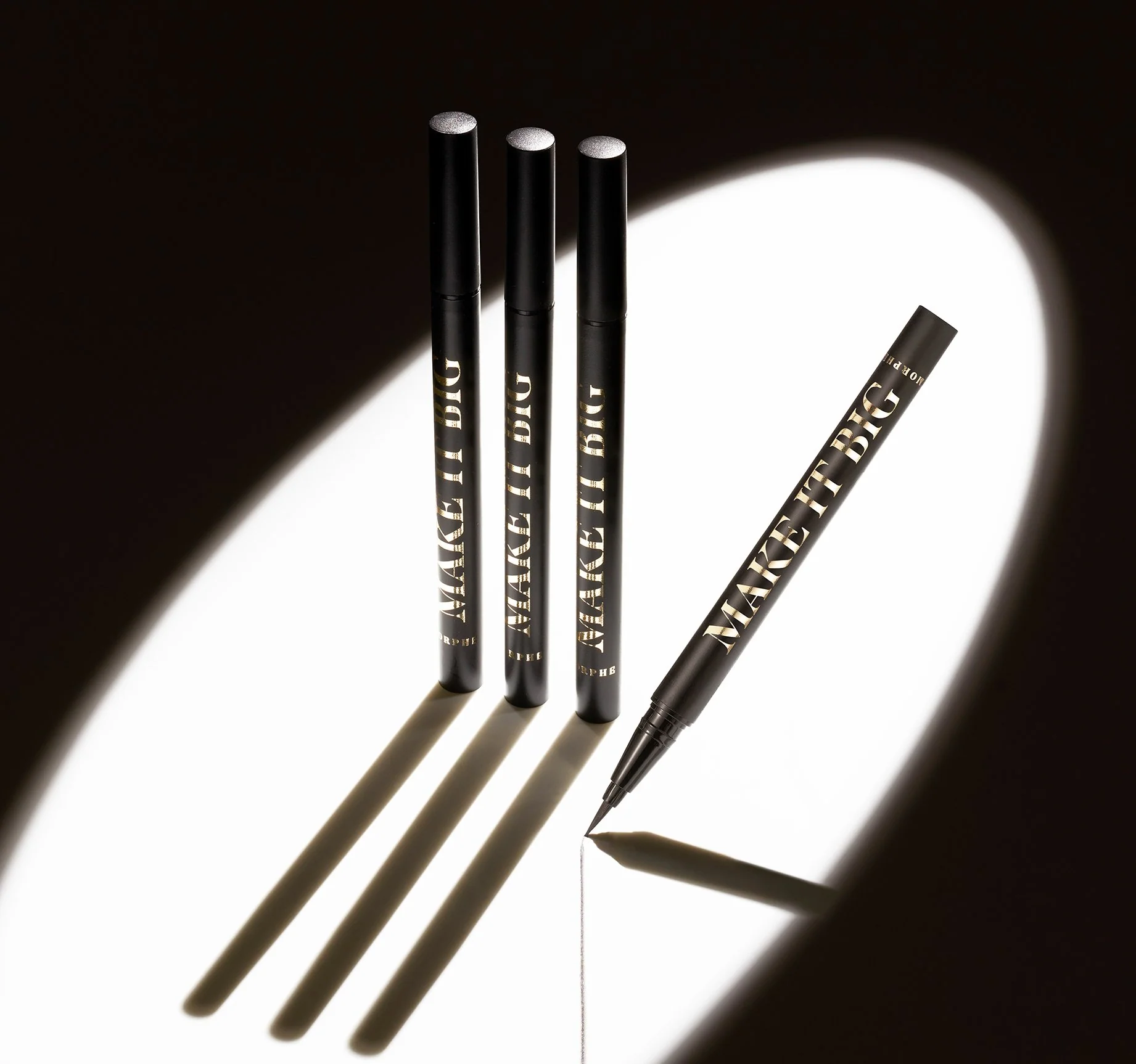 Make It Big Brush-Tip Liquid Liner - Image 3